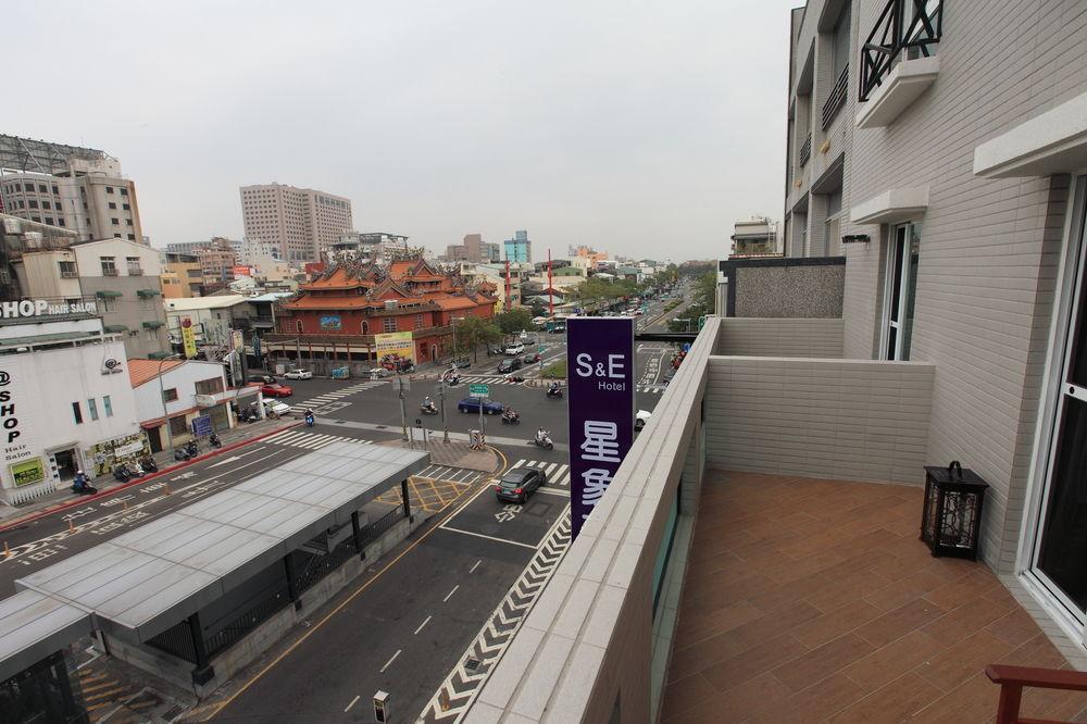 S&E Hotel Tainan Eksteriør billede