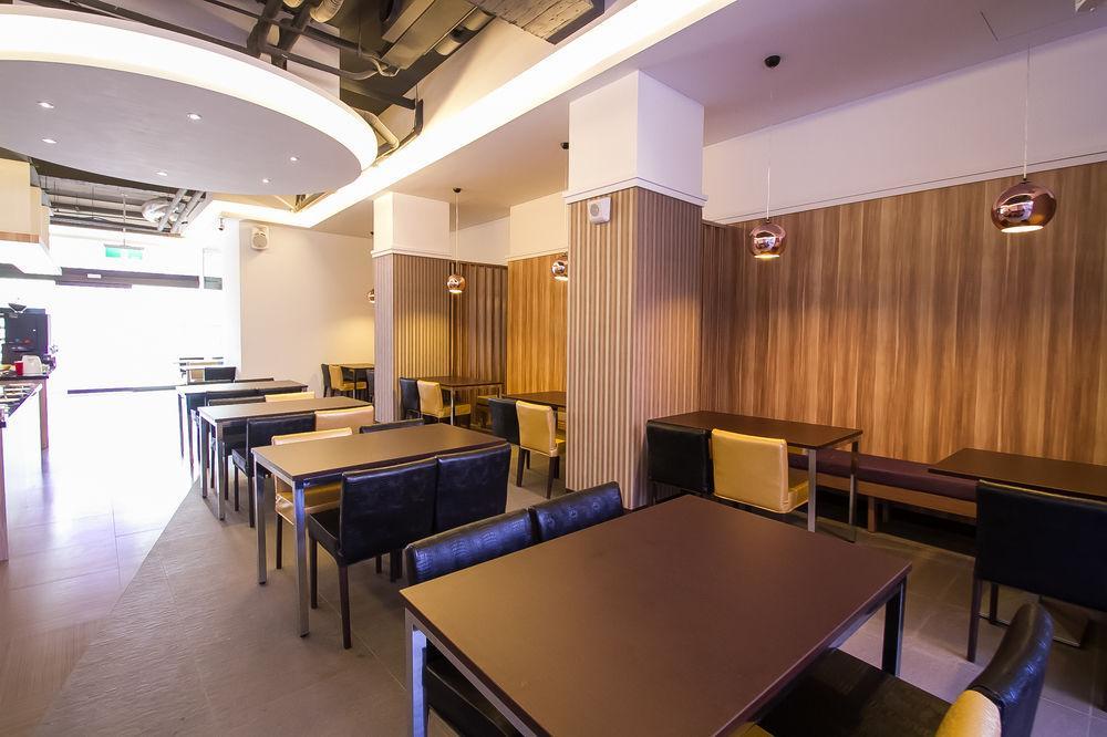 S&E Hotel Tainan Eksteriør billede