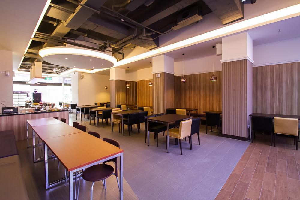 S&E Hotel Tainan Eksteriør billede