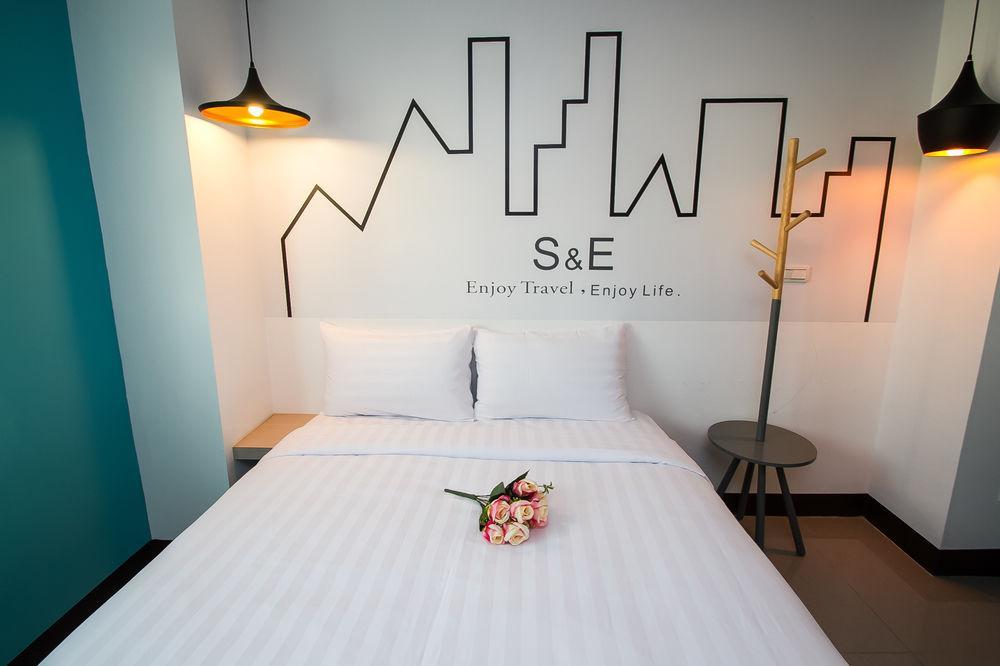 S&E Hotel Tainan Eksteriør billede