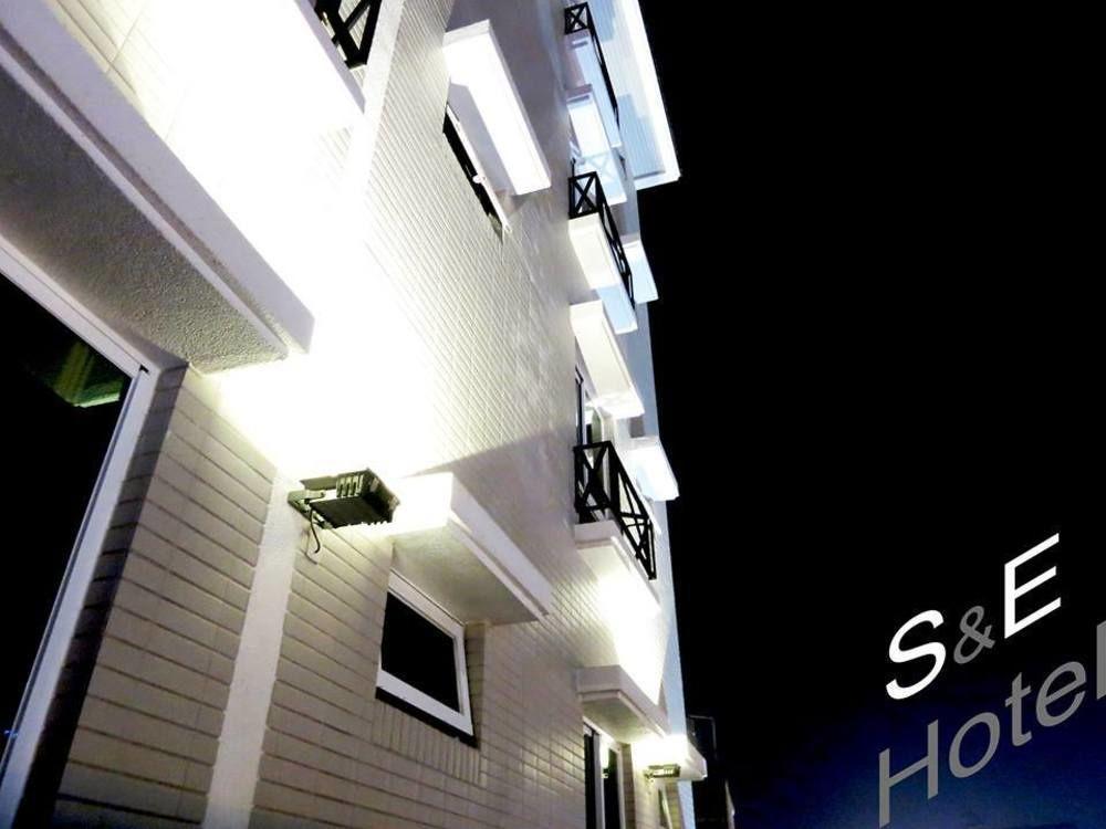 S&E Hotel Tainan Eksteriør billede
