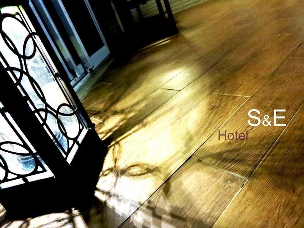 S&E Hotel Tainan Eksteriør billede