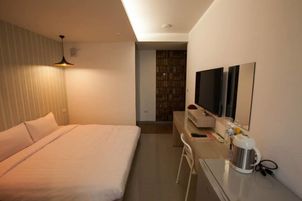 S&E Hotel Tainan Eksteriør billede