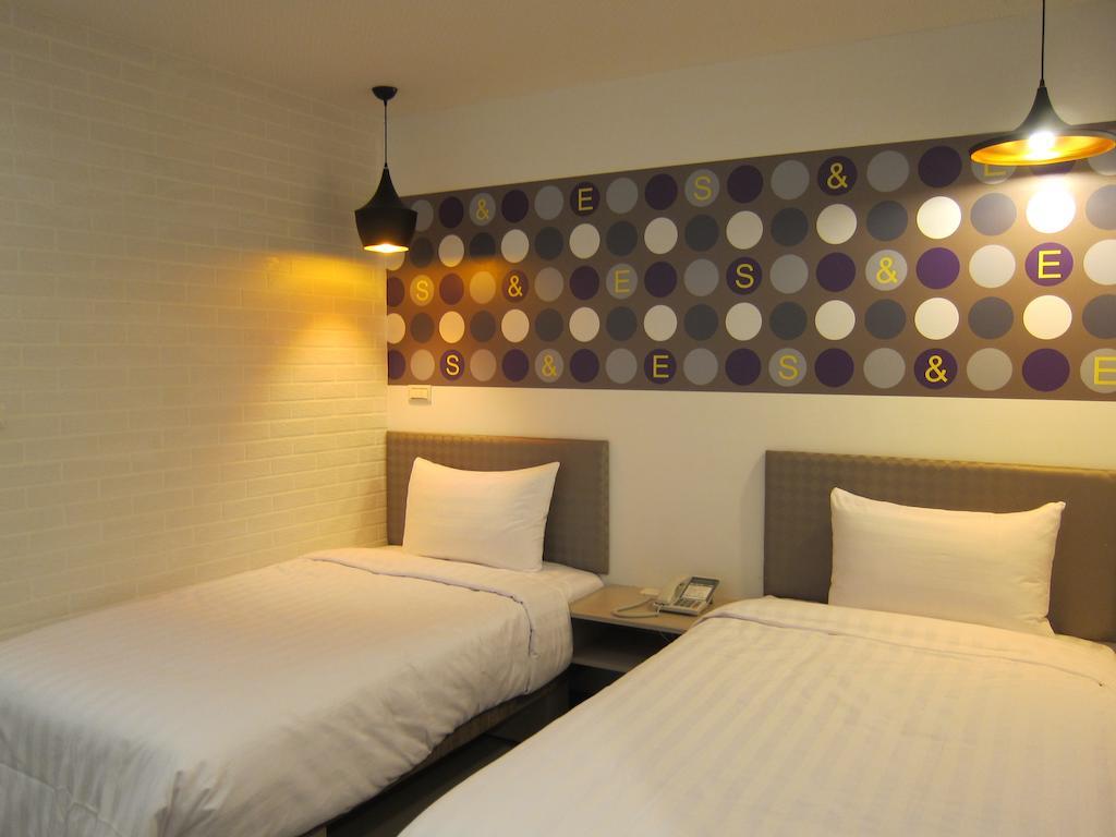 S&E Hotel Tainan Eksteriør billede