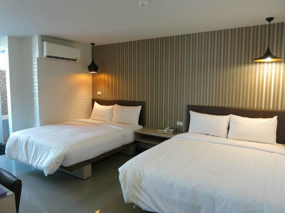 S&E Hotel Tainan Eksteriør billede