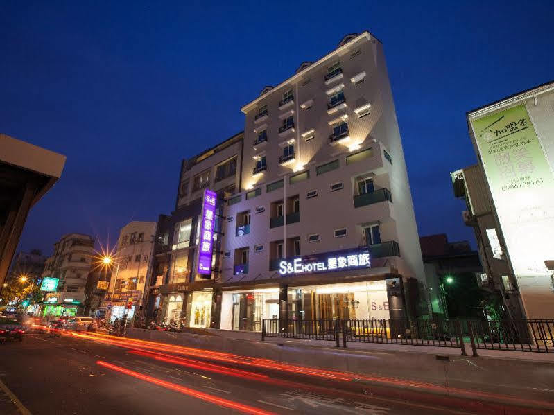 S&E Hotel Tainan Eksteriør billede