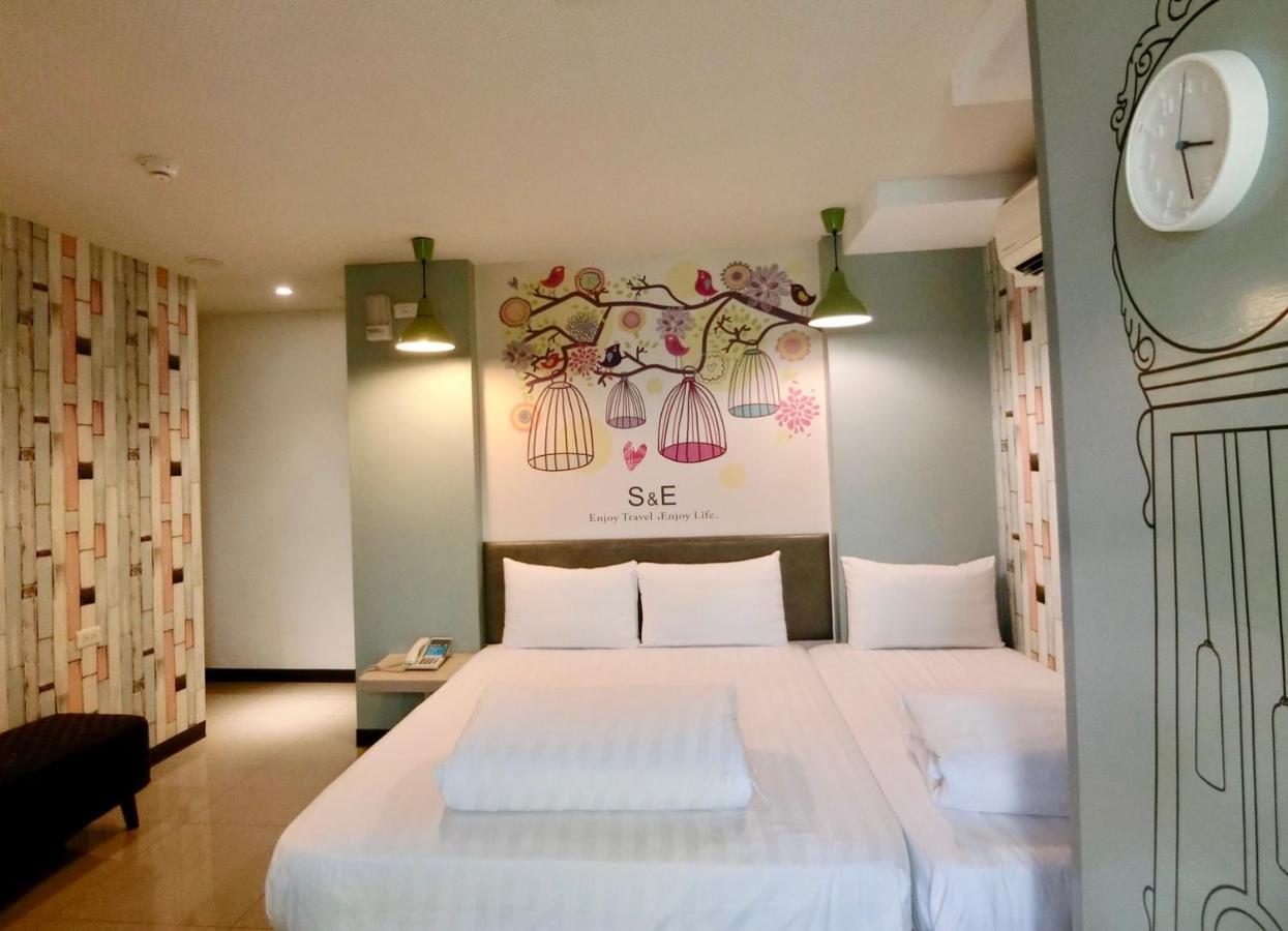 S&E Hotel Tainan Eksteriør billede